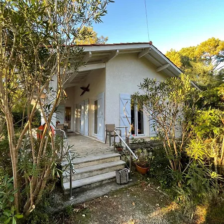 Spacieuse Maison Familiale En Position Sur La Presqu'ile *